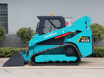 Мини-погрузчик Sunward SWTL4528