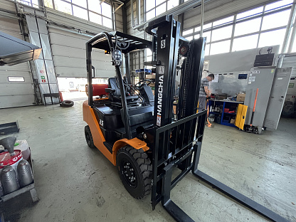 Бензиновый погрузчик Hangcha CPQD25-XW21F (ГБО)